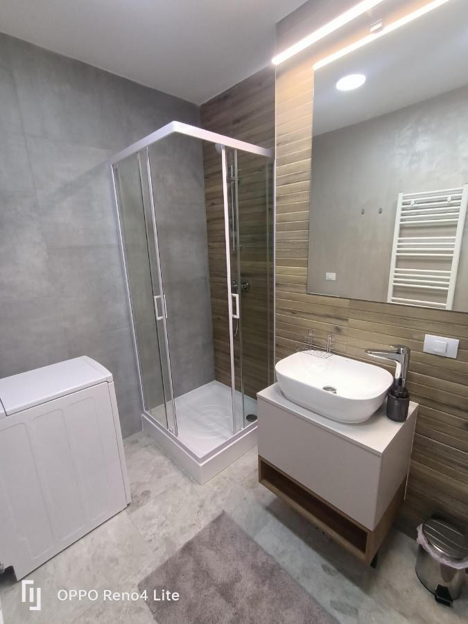 D&N Relax Apartment Braşov Esterno foto